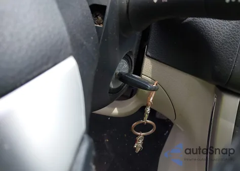 2015 Nissan Sentra S z USA, uszkodzony, nr VIN 3N1AB7AP9FY313858